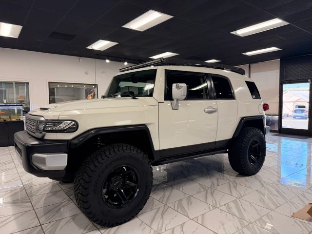 toyota fj cruiser 2011 JTEBU4BF0BK099198 image toyota fj cruiser 2011 JTEBU4BF0BK099198 image